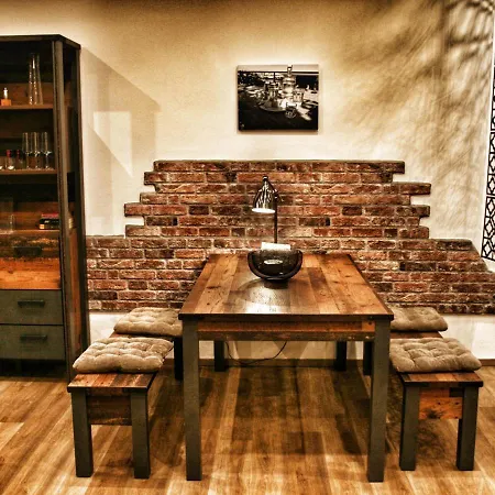 Kinzigloft Mit Blick Auf Den Fluss Appartement