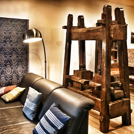 アパート Kinzigloft Mit Blick Auf Den Fluss