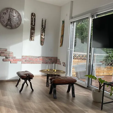 Kinzigloft Mit Blick Auf Den Fluss